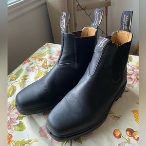 Blundstone #068 chisel toe